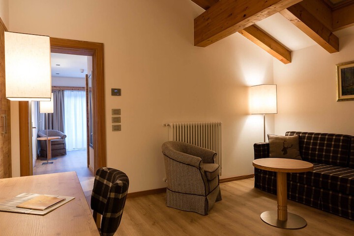 Room 16 of 54
