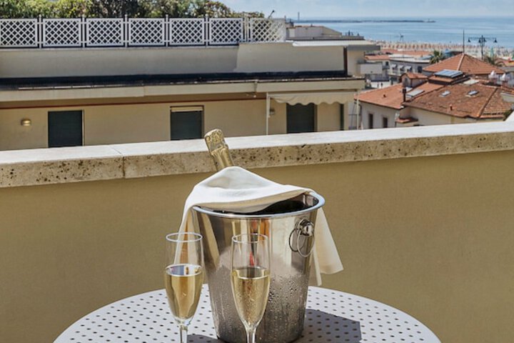 Terrace/Patio 145 of 145
