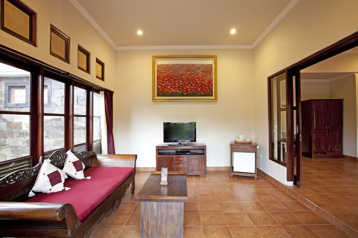 Room 15 of 27