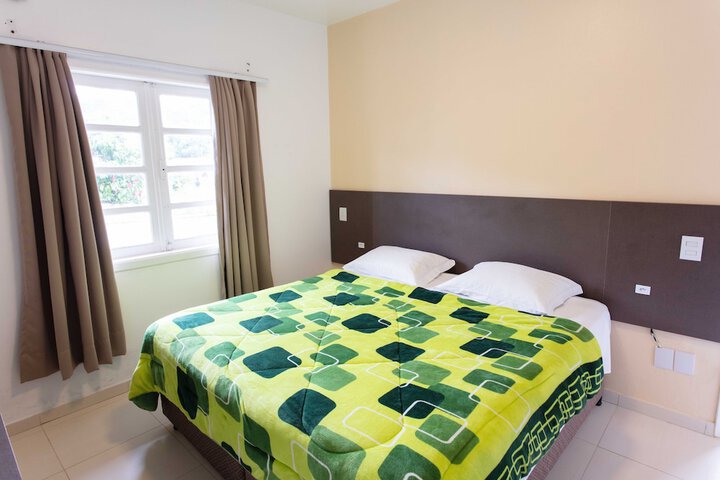 Room 2 of 67