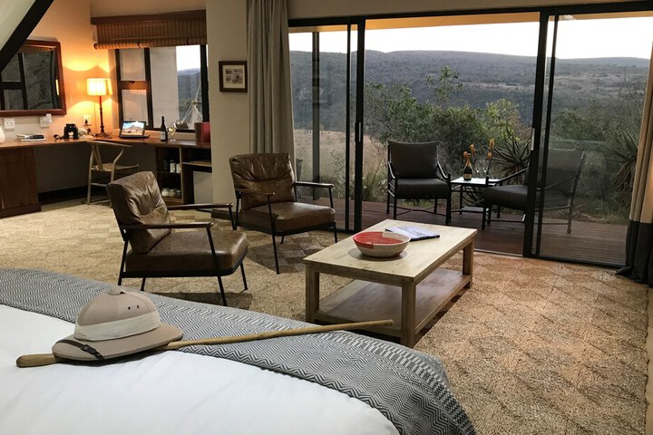 Room 3 of 46