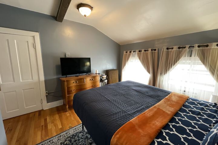 Room 17 of 90