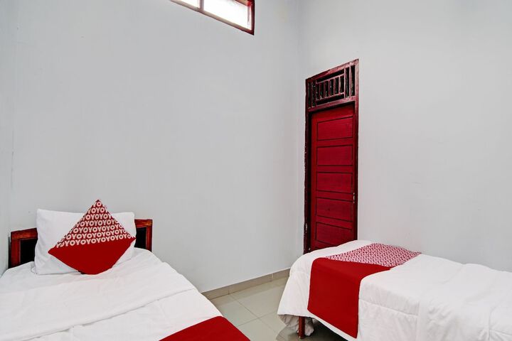 Room 26 of 30