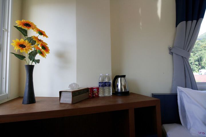 Room amenity