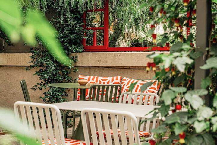 Terrace/Patio 47 of 110