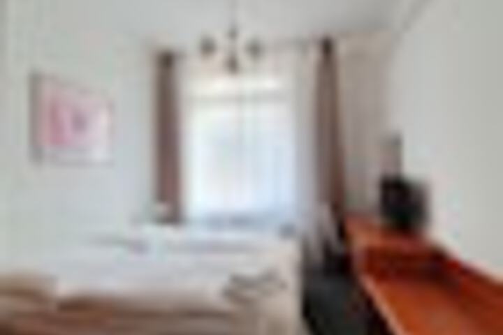 Room 86 of 324