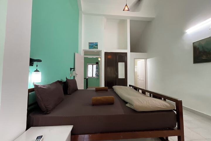 Room 19 of 160