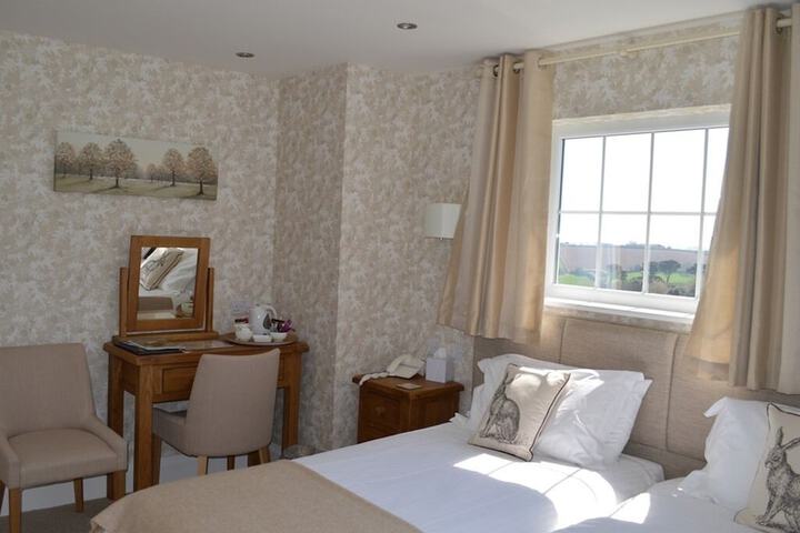 Room 14 of 82