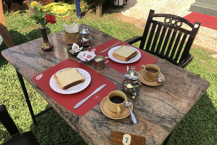 Dining 57 of 99