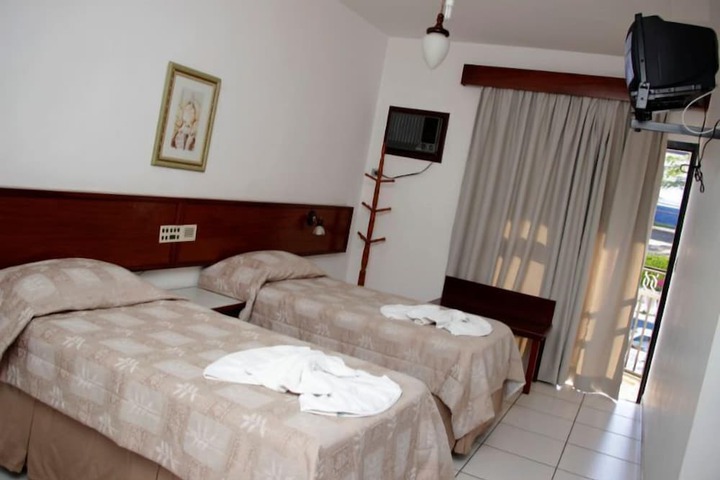 Room 15 of 63