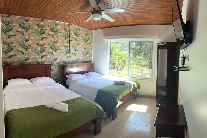 Room 30 of 53