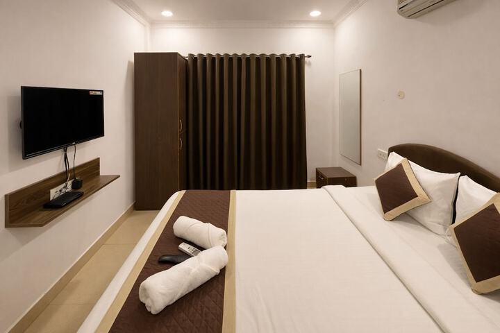 Room 15 of 30