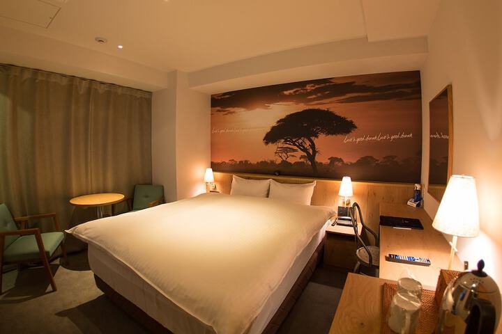 Room 4 of 31