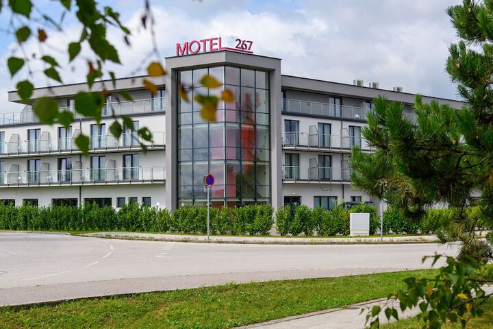 Hotel 21 of 21