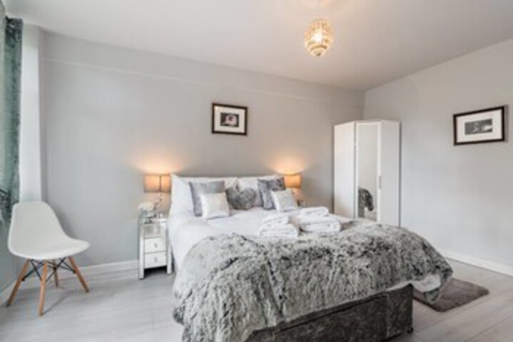 Lovely 1BR Home in Shepherds Bush 4 Guests