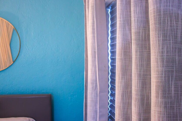 Room 68 of 100
