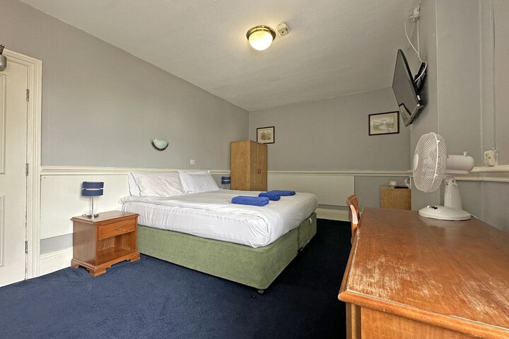 Room 20 of 44