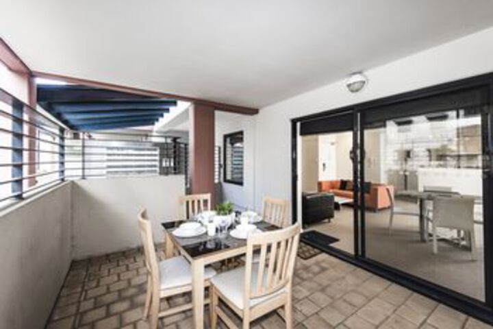 Terrace/Patio 202 of 208