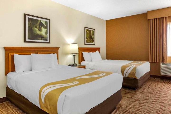 Standard Room, King or Two Doubles (2 of 2)