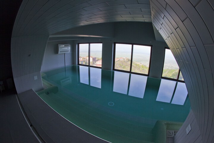 Pool 17 of 31