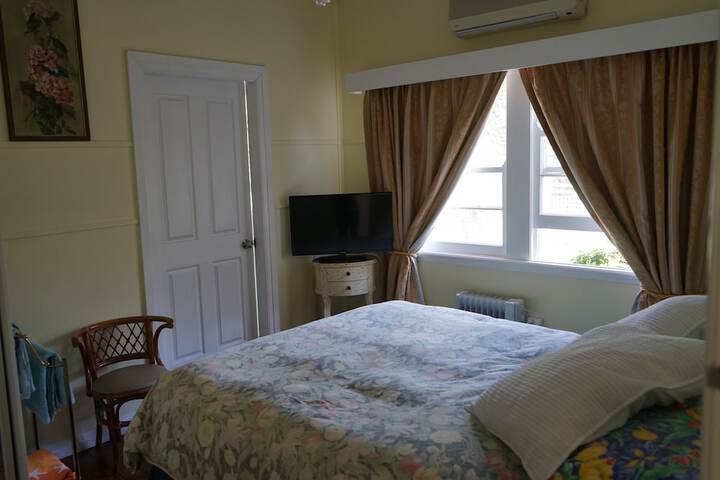Room 21 of 63