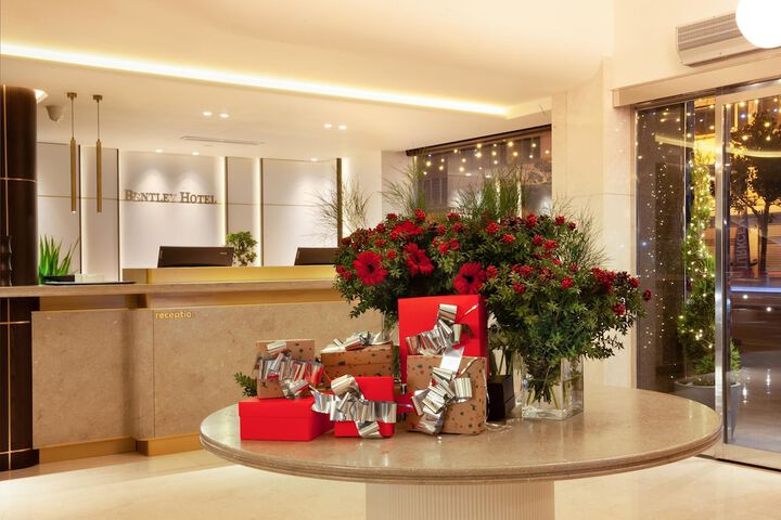 Hotel Lobby