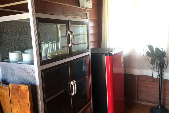 Room 27 of 71