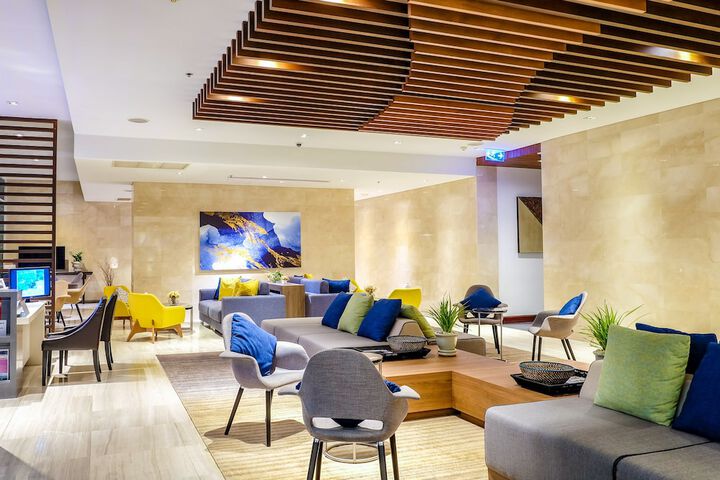 Guest Lobby