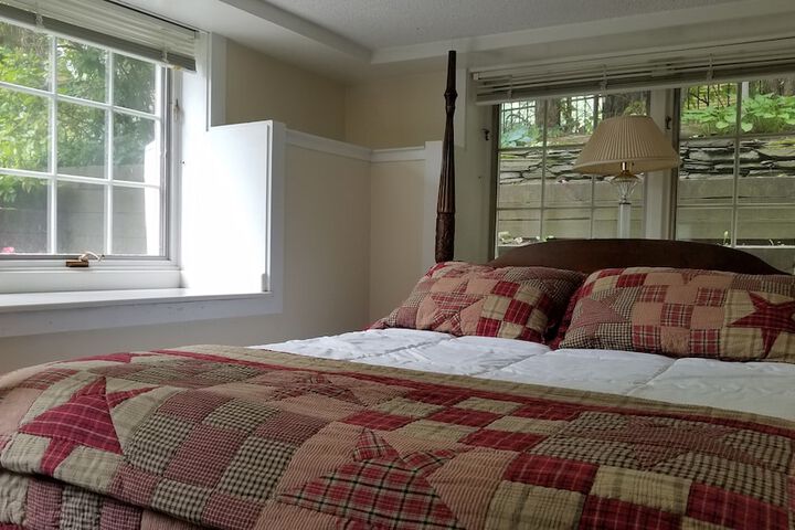 Room 18 of 43