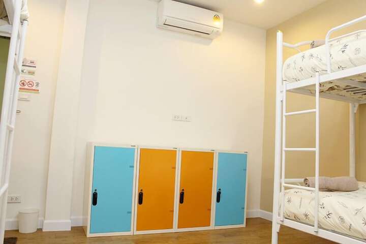 Room 12 of 43
