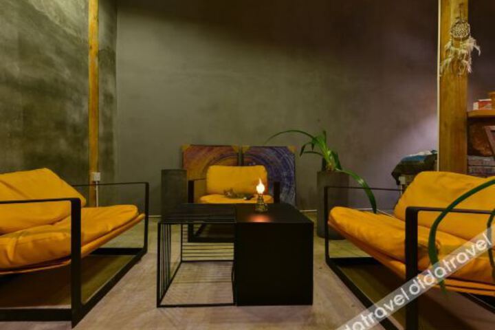 Hotel Interior 7 of 19