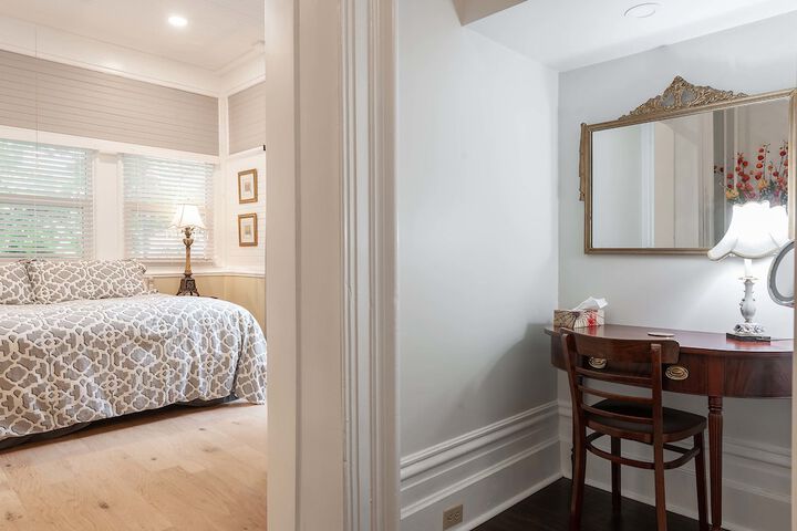 Room 49 of 115