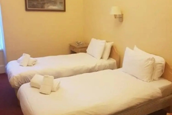 Standard Suite