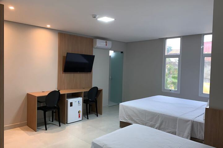 Room 3 of 21