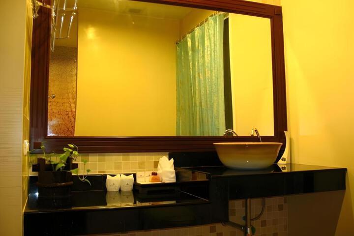 Photo 28