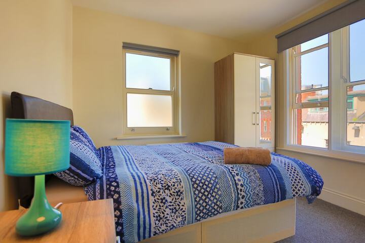 Room 22 of 51