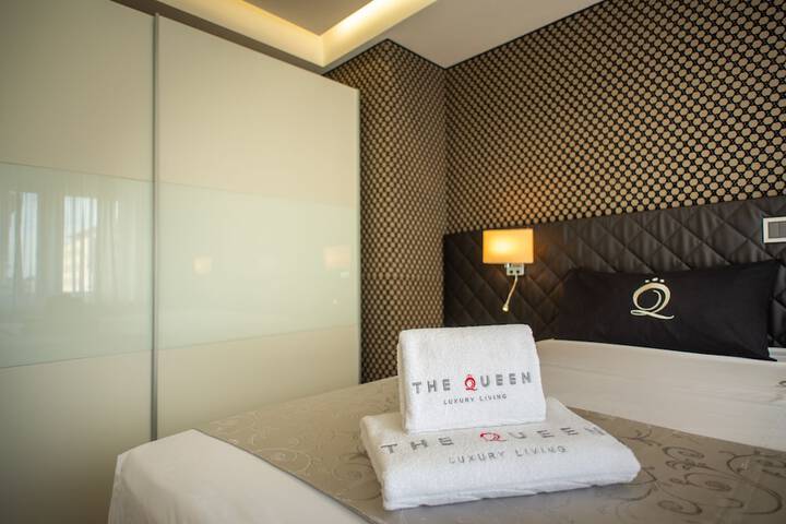 Room 73 of 645