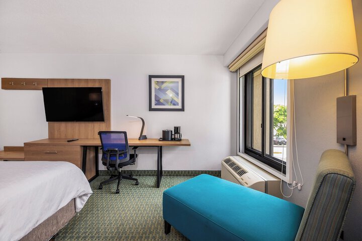 Room 60 of 125
