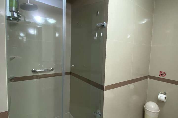 Room 45 of 72