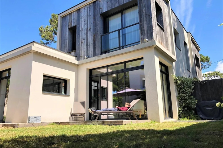 House With 4 Bedrooms in La Baule-escoublac With Enclosed Garden and