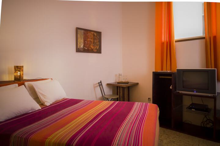 Room 21 of 71