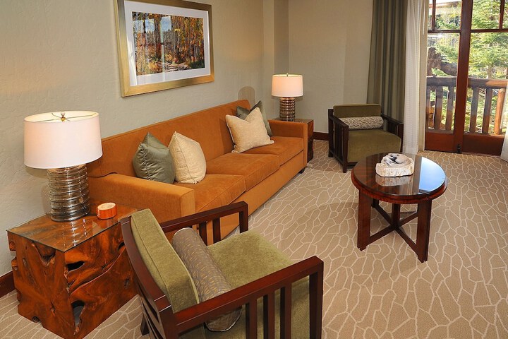 Room 15 of 25