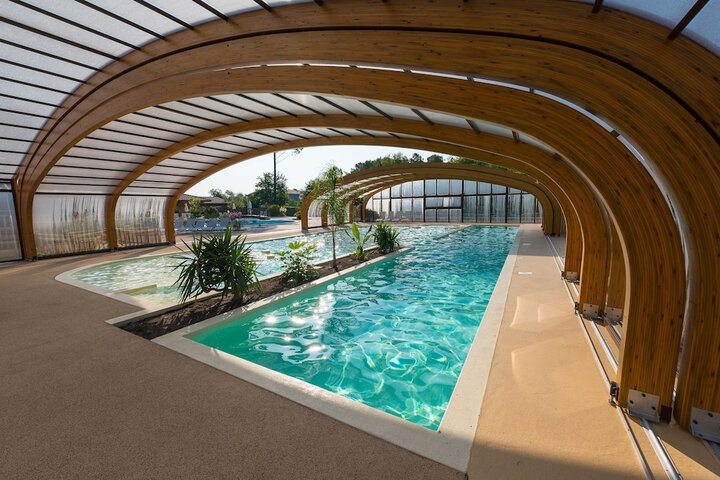Hotel with Pool