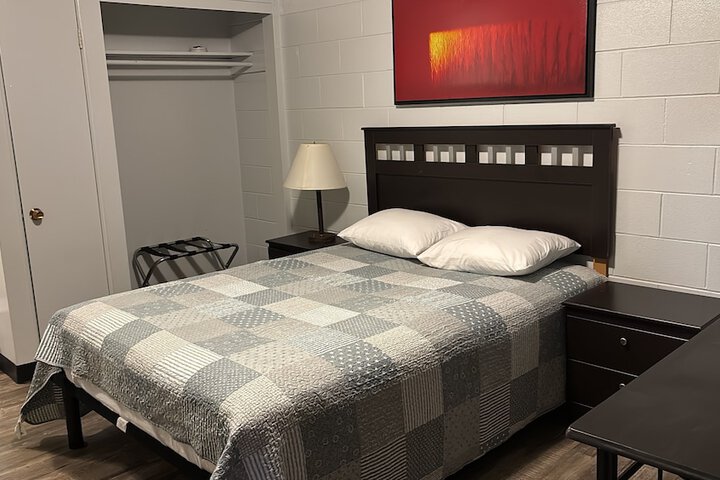 Room 4 of 19