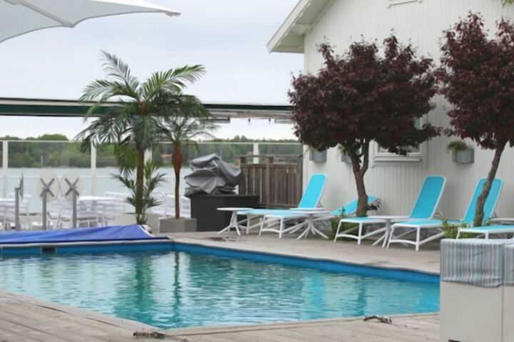 Pool 22 of 45