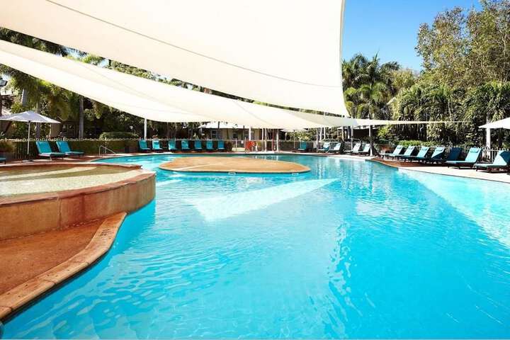 Hotel with Pool