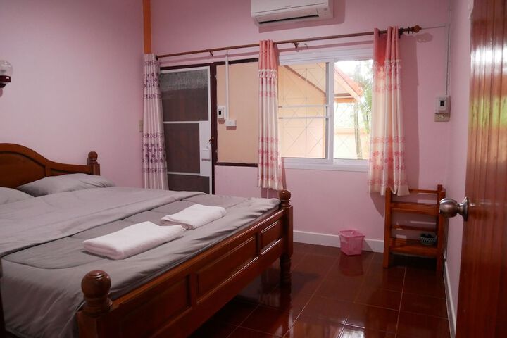 Room 8 of 39
