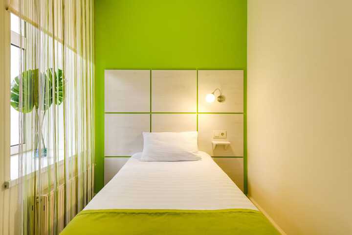 Room 56 of 95