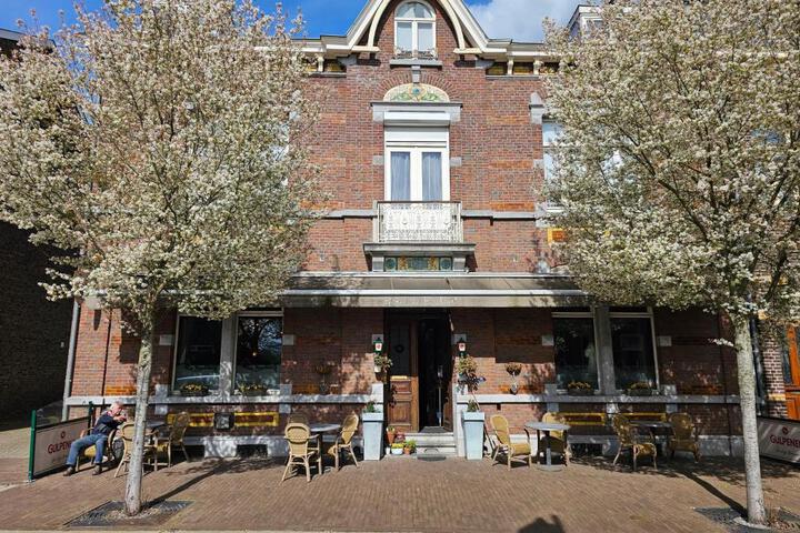 hotel le bonheur