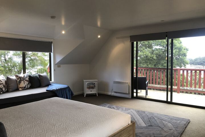 Room 8 of 29